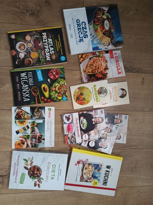 Książki kulinarne Mix 11 szt