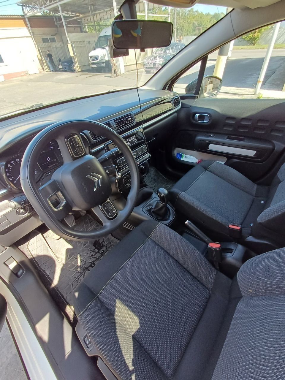 Автомобіль Citroen C3