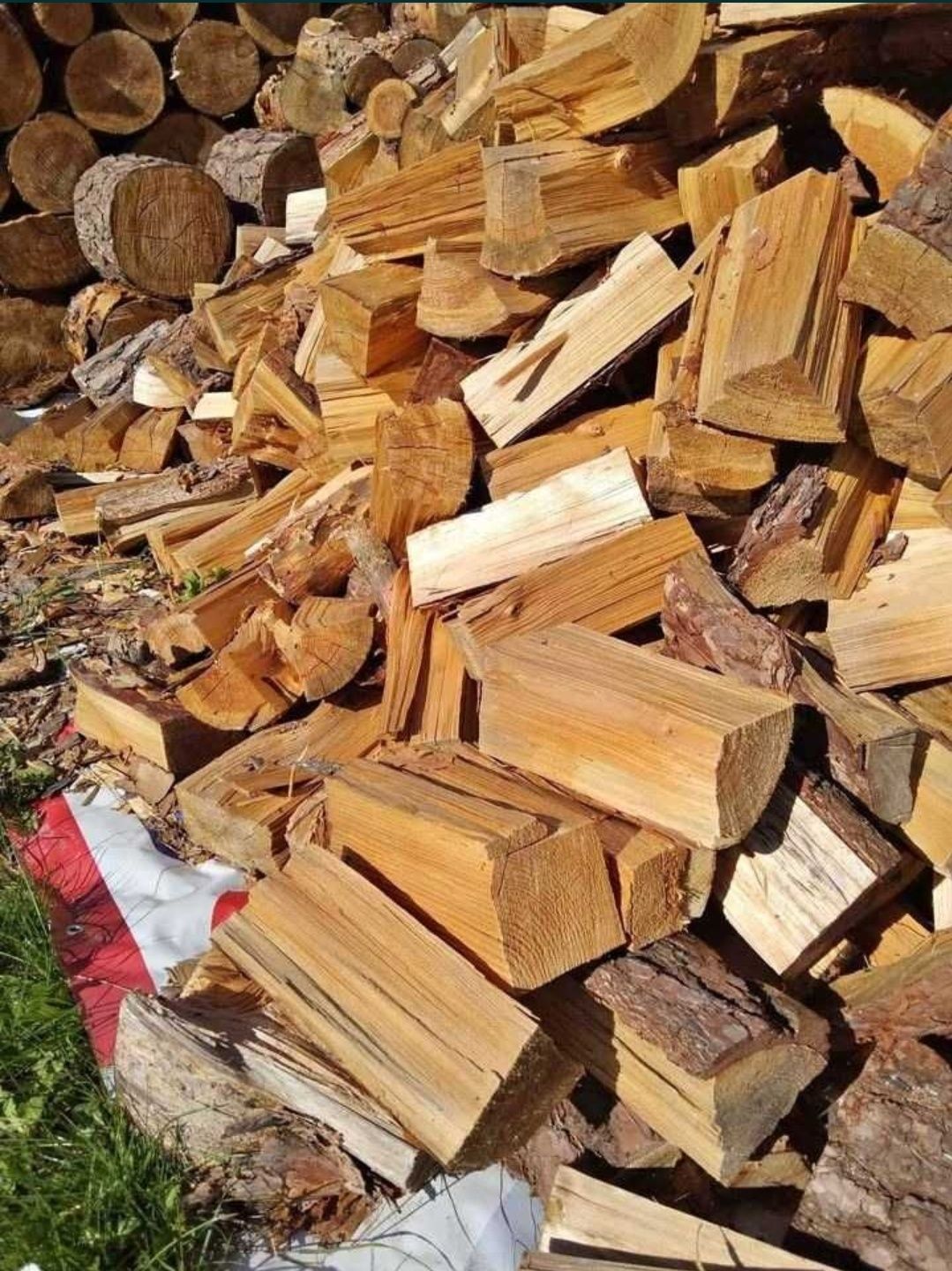 Wysokiej jakości drewno opałowe kominkowe Sosna buk dąb grab promocja