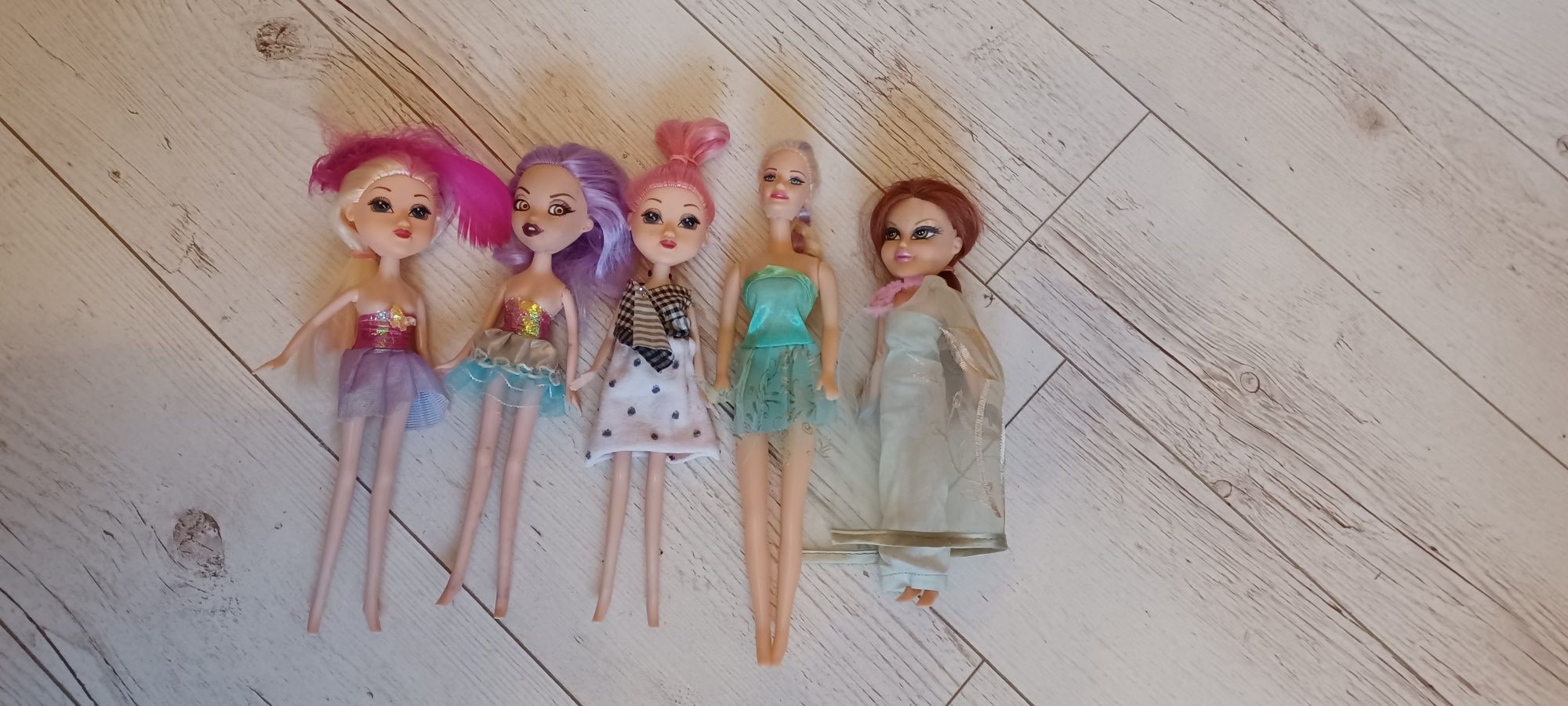 Lalki barbie 5 sztuk