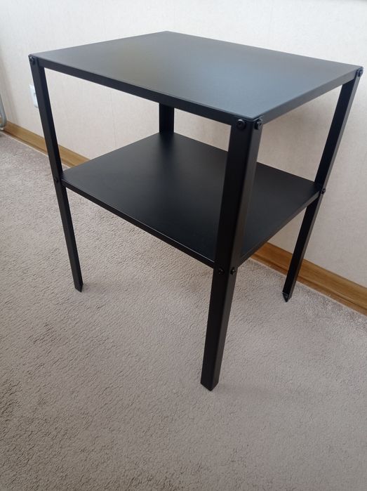 Приліжковий столик IKEA KNARREVIK 37х28 см чорний (303.811.83)