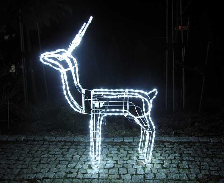 Renifer świecący 120cm z ruchomą głową gruby wąż świetlny biały zimny