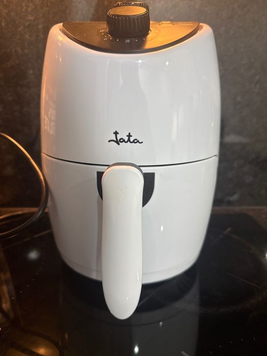 Fritadeira pequena - oportunidade - usada pouquíssimas vezes