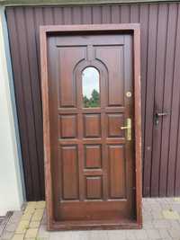 Drzwi z futryną drewniane sosnowe