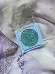 Wibo snowflakes glitter eyeshadow, intensywnie polyskujacy topper