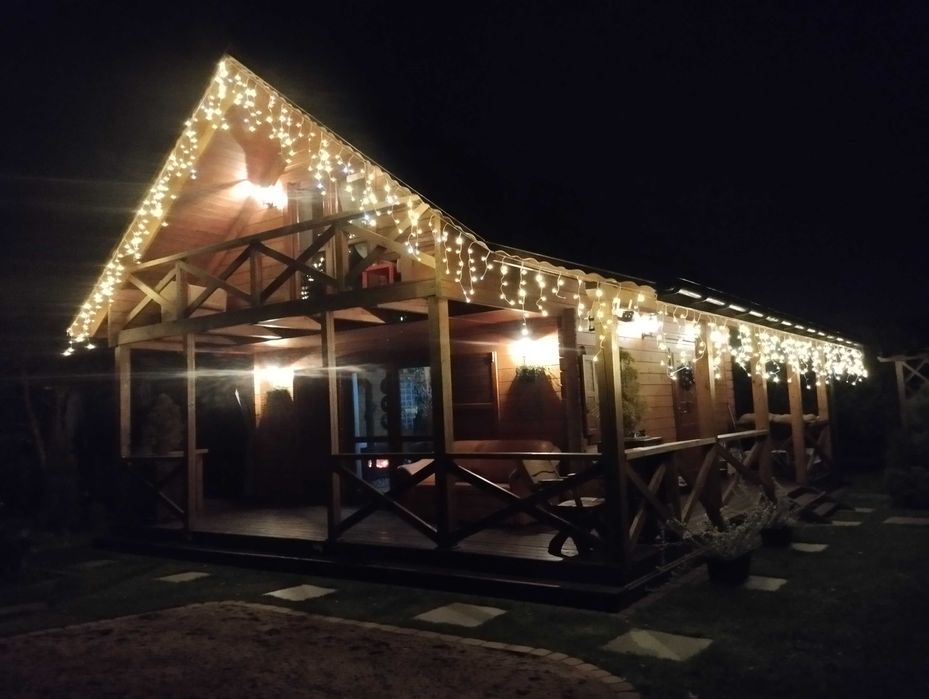 BANIA-BALIA-JACUZZY/SAUNA                         
 Chata w Józefkowie