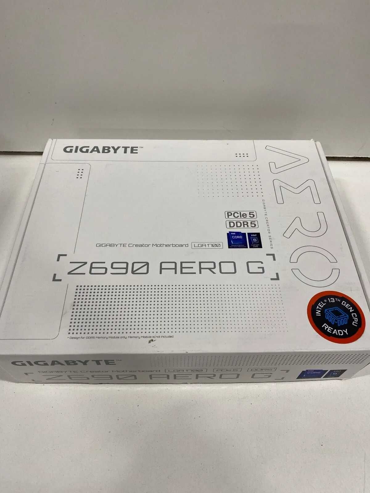 Материнська плата GIGABYTE Z690 Aero G