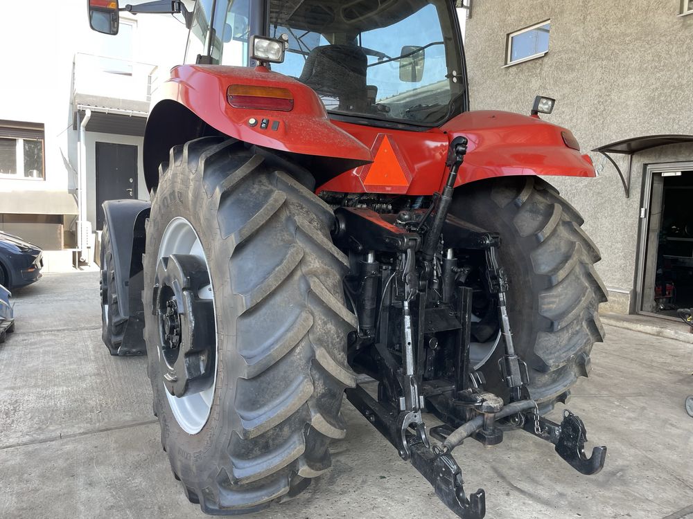 Кейс, CASE 310, NewHolland