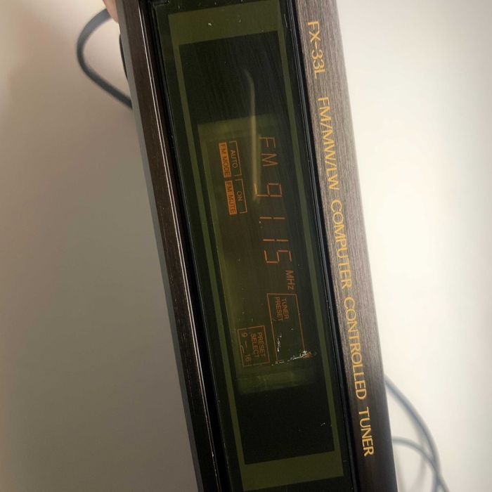 Ретро FM/AM стереотюнер JVC FX-33LBK