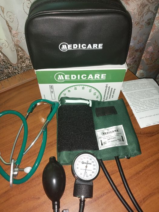 Тонометр( сфигмо) Medikare механический новий