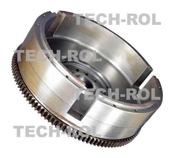 Koło zamachowe w komplecie z wieńcem pasuje do C-360-3P