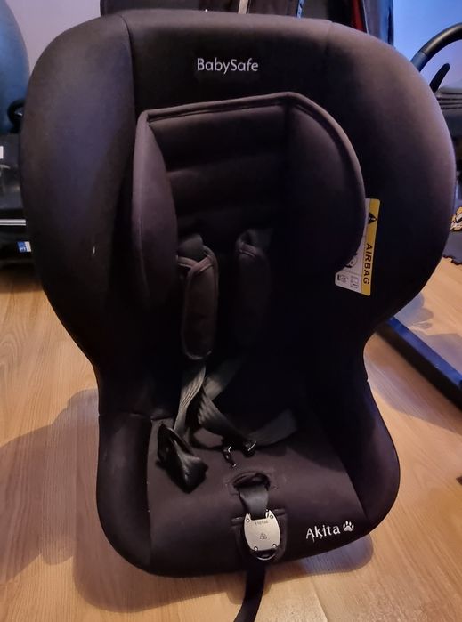 Cadeira auto como nova Akita