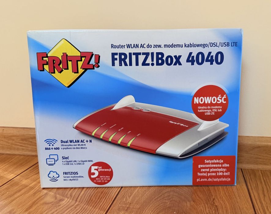 Sprzedam używany Router Fritz!Box 4040 z kompletem akcesoriów