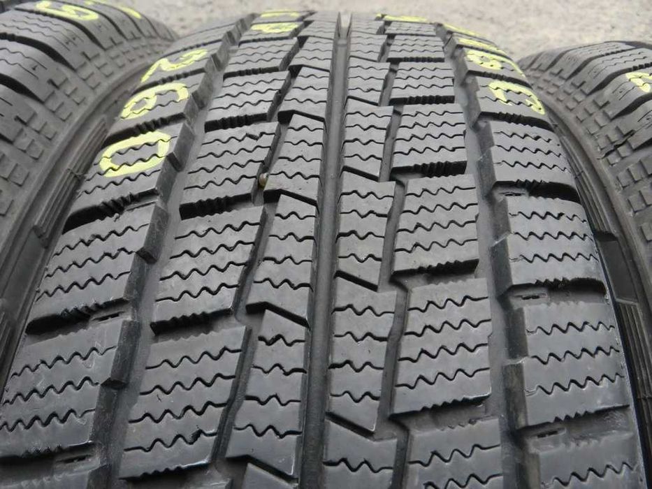 195/65 R16c 104/102T Hankook WinterRw06 зима 4 штуки шини бу