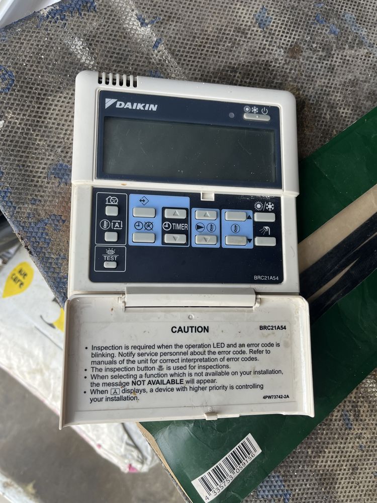 Comando daikin usado