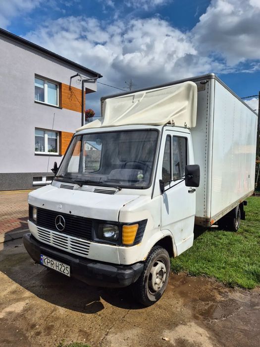 Mercedes-Benz 410 D  Stan dobry