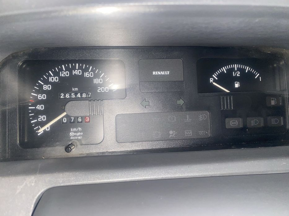 Renault Clio 1.2 Gasolina (1998)