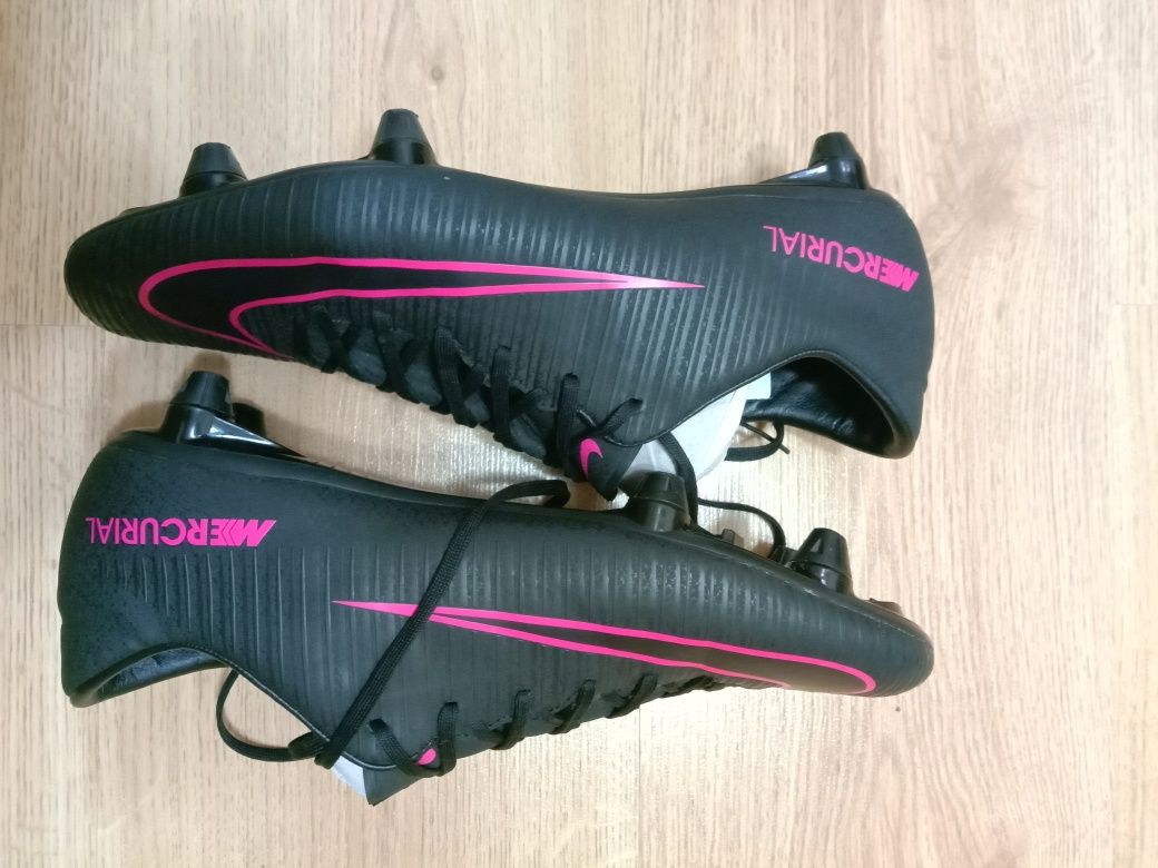 Бутсы NIKE mercurial