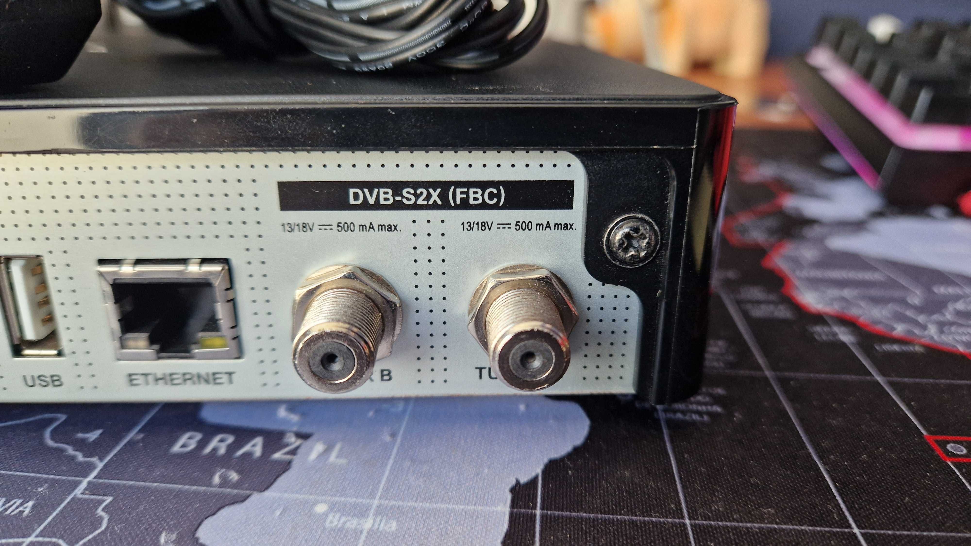 Box/Recetor Gigablue X3 4K Enigma2 DVB-2SX FBC