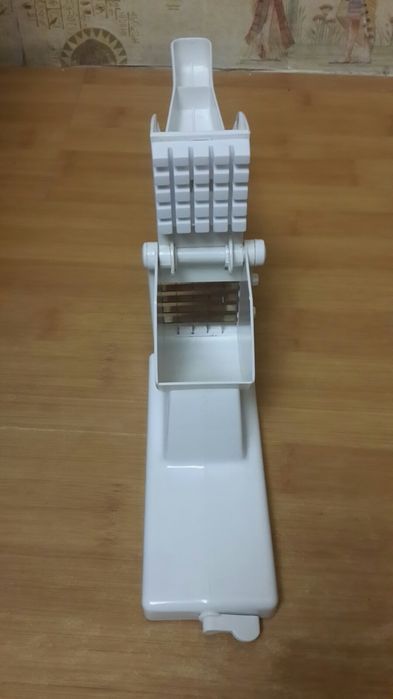 Картоплерізка, овочерізка