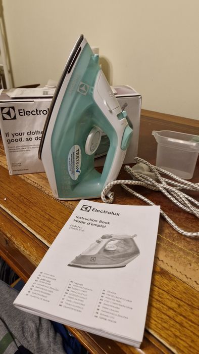 Праска Electrolux EDB1720