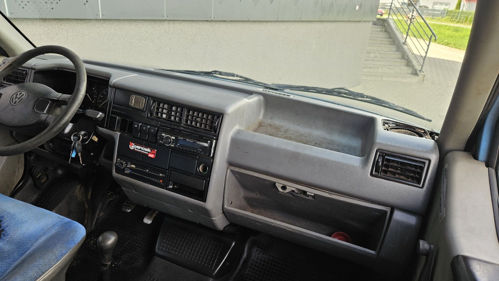 VW TRANSPORTER T4 1.9D 60KM !! BEZ RDZY !! 9 Osobowy ,Gotowy do Pracy