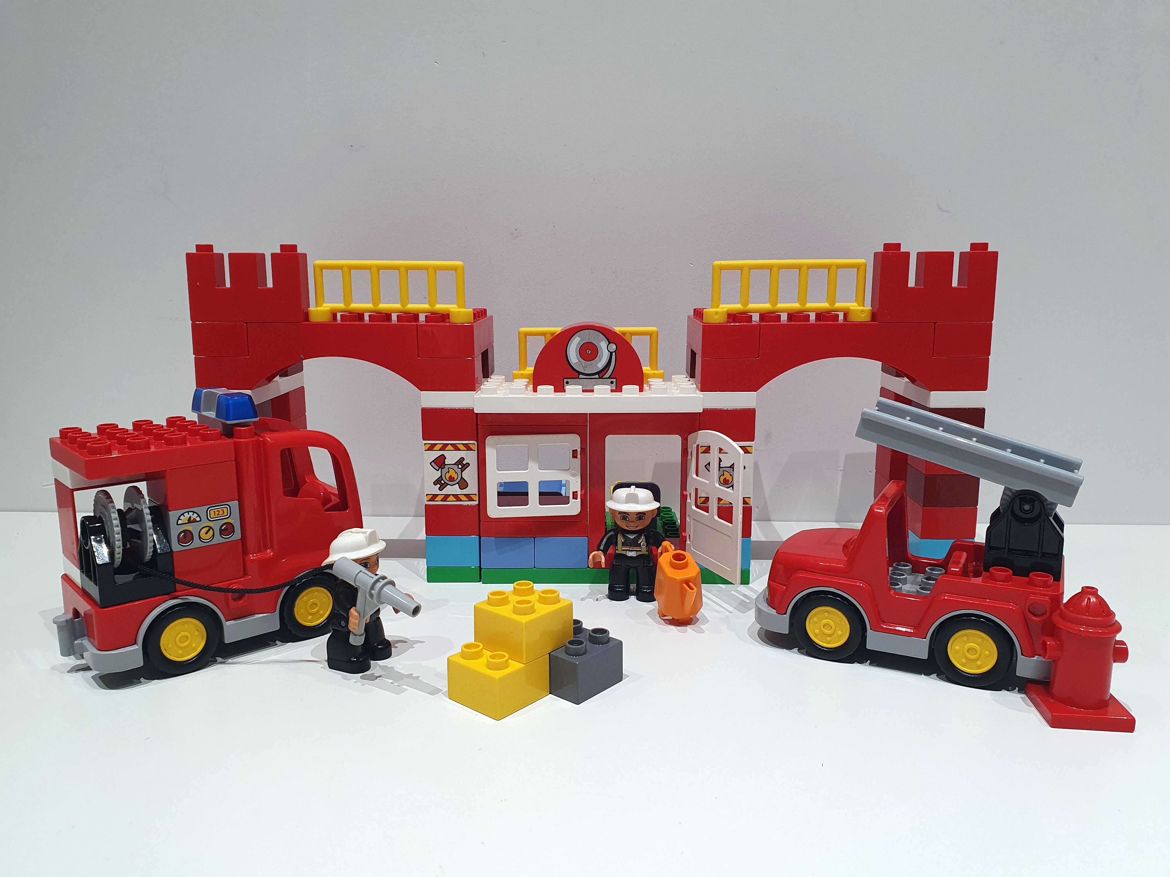 Lego DUPLO 10593 remiza strażacka straż pożarna wóz strażacki klocki