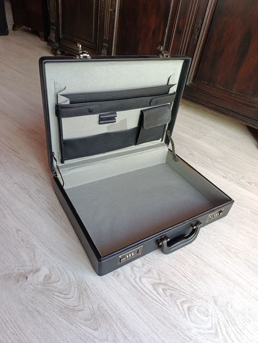 Walizka, neseser, aktówka