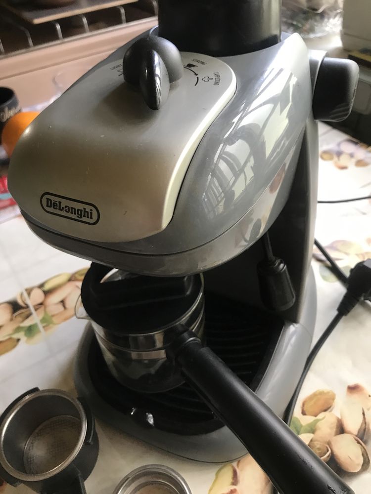 Кавоварка  Delonghi