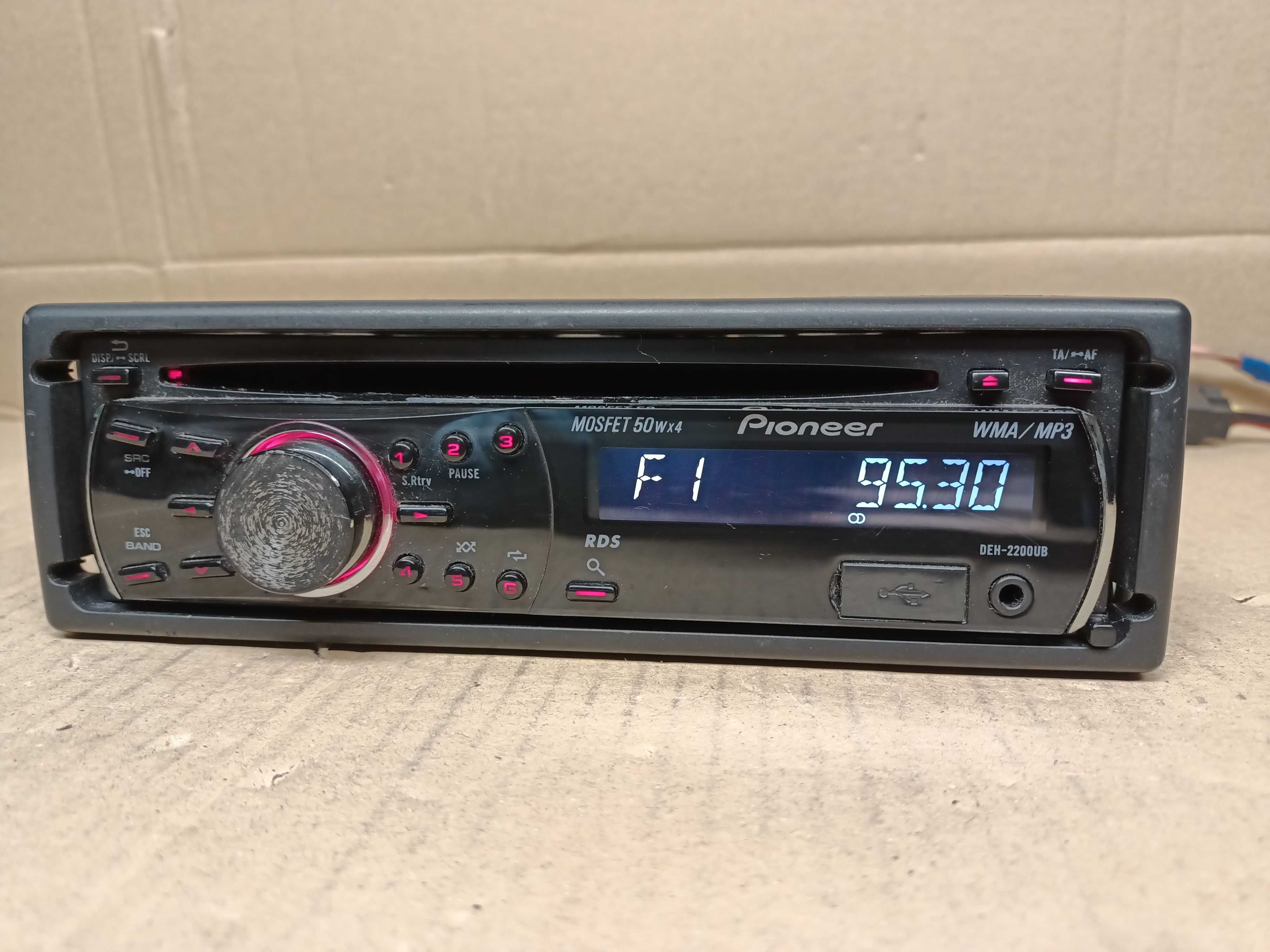Radio  Pioneer DEH-2200UB CD, USB, AUX, RCA na wzmacniacz