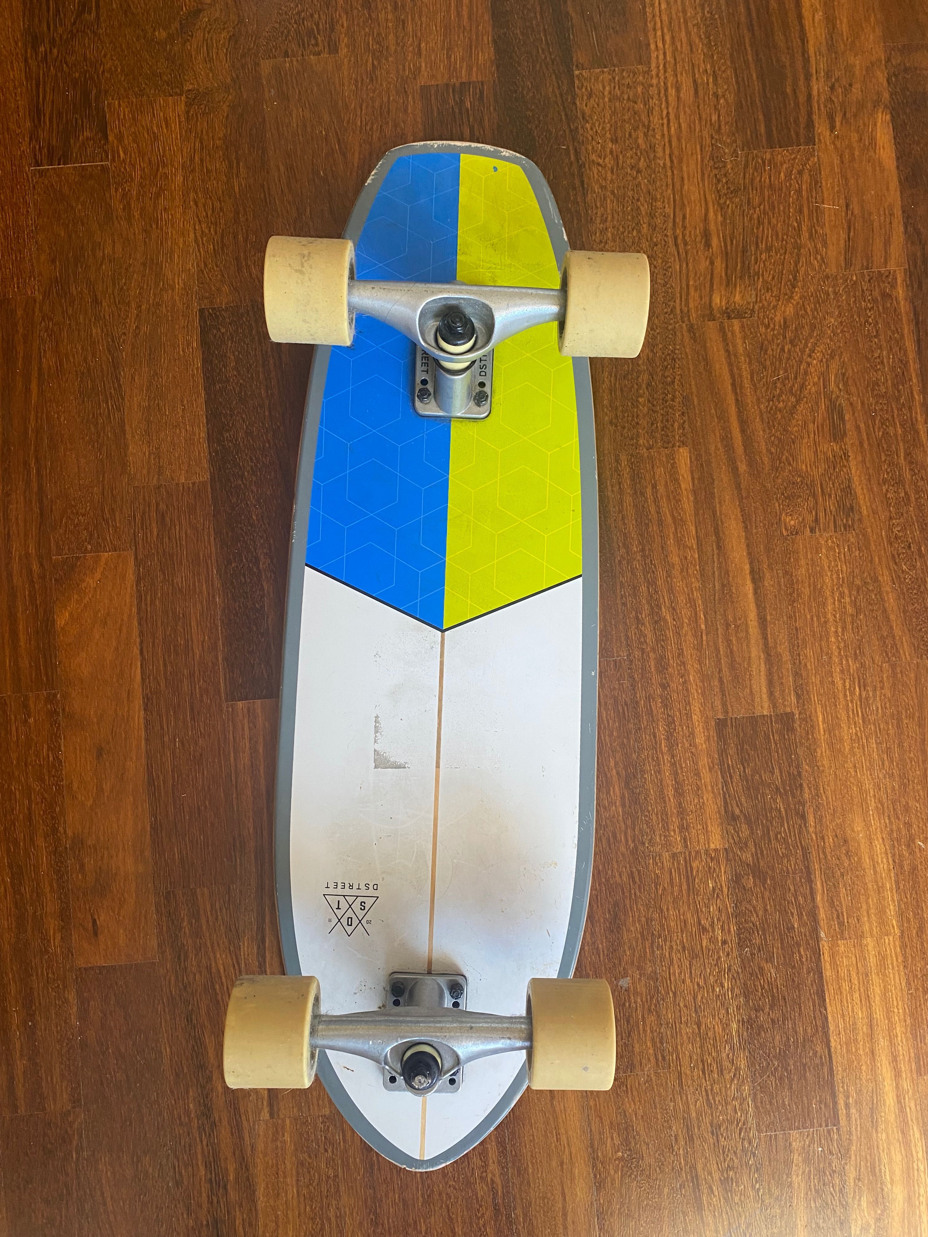 Surf Skate c3 Dstreet 100€