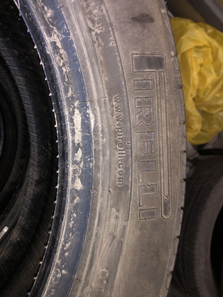 Opony Pirelli 235/50/19 R lato jak nowe SUv