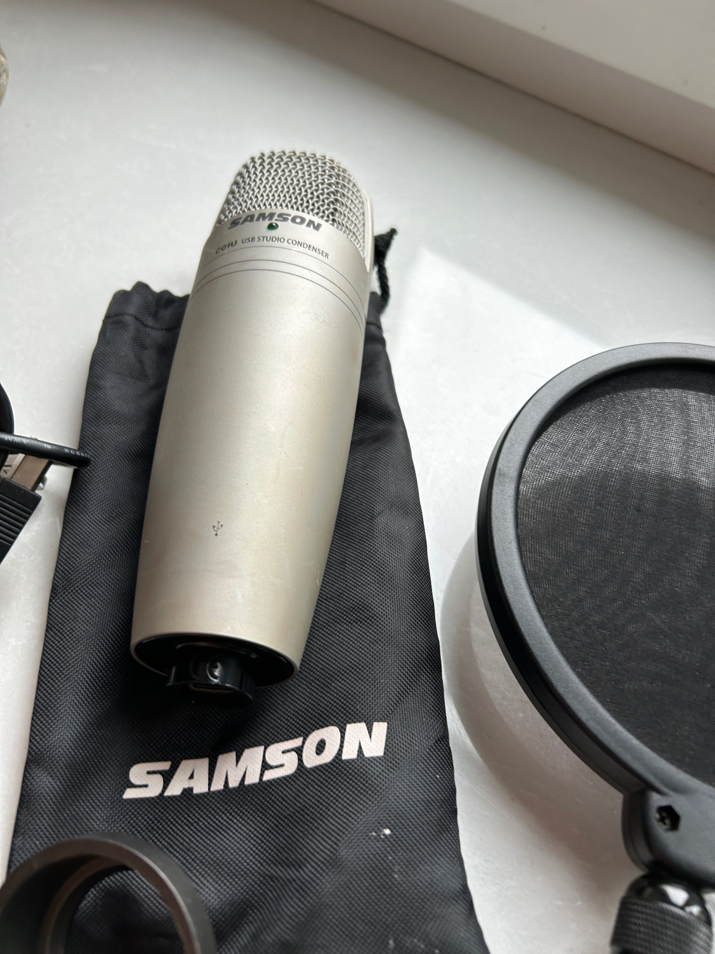 Mikrofon Samson CO1U z zestawem popfilter