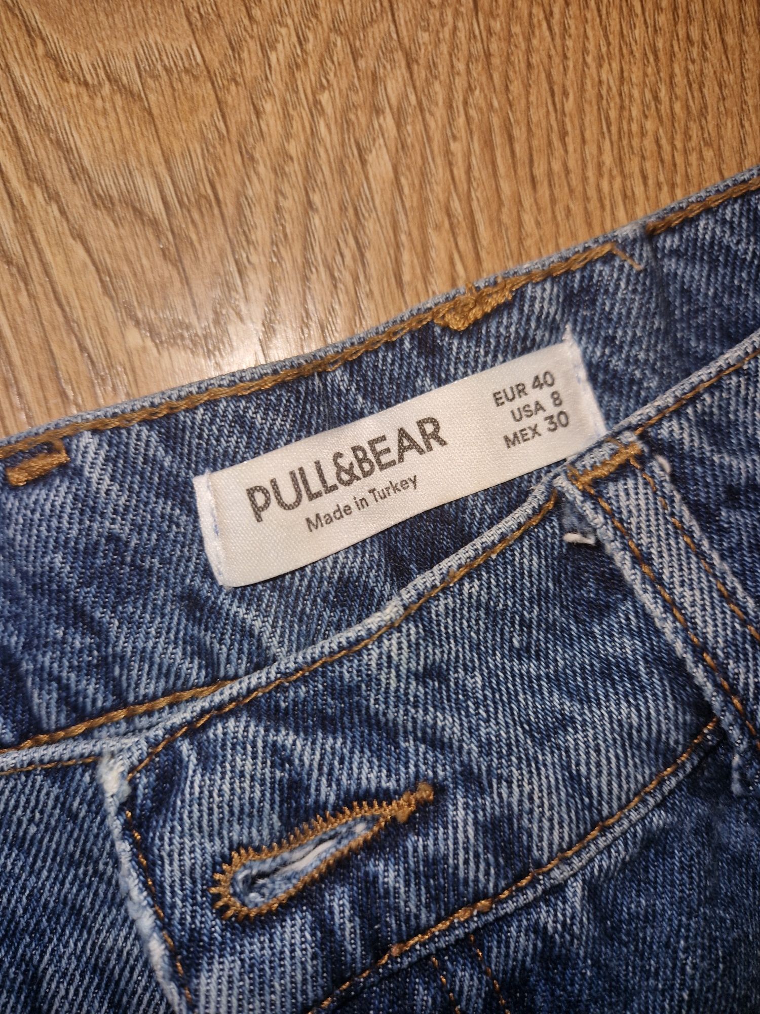 Dżinsy Pull Bear