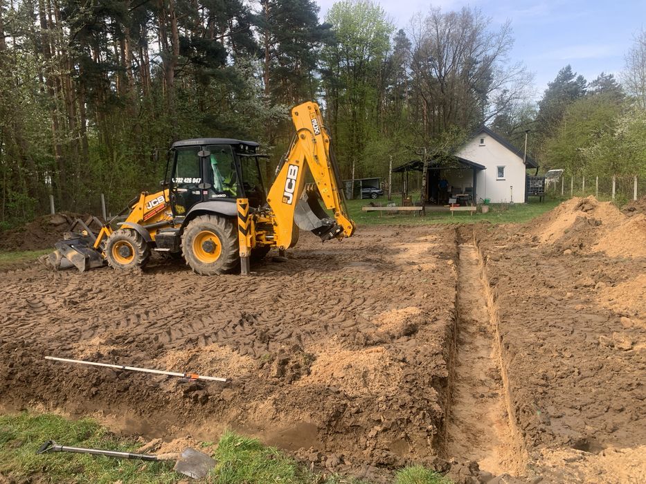 USŁUGI Koparko-Ładowarką/Uslugi wywrotką /Piach/Ziemia/Kruszywo