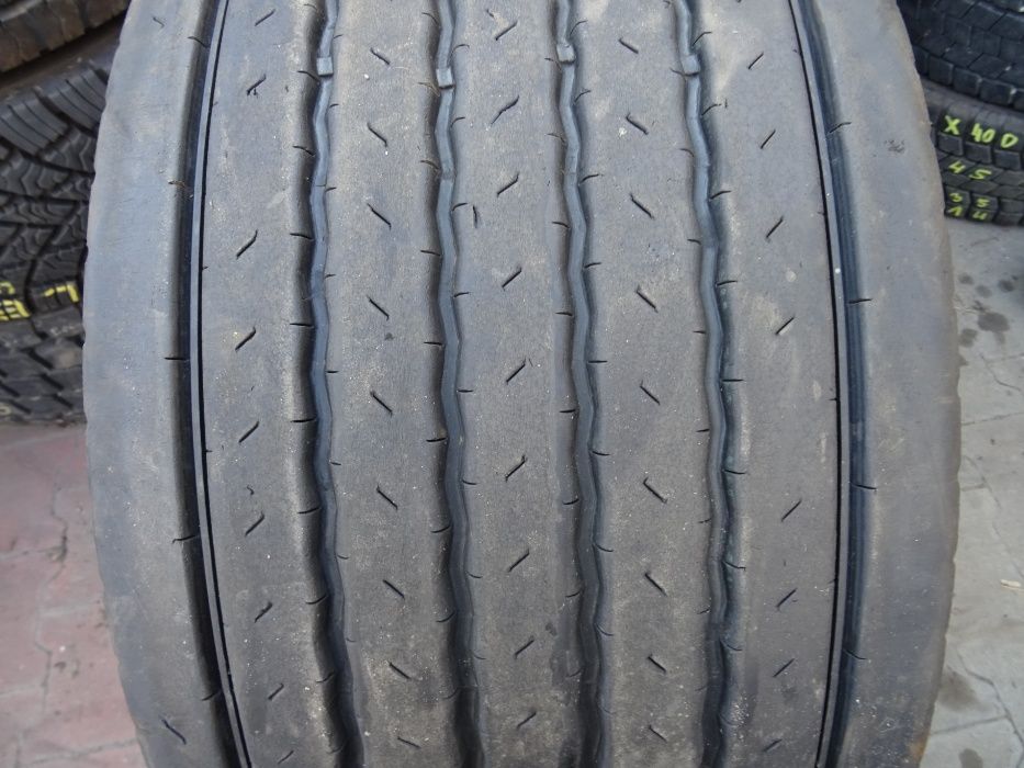 Opona 445/45R19.5 LEAO T820 (650 netto)