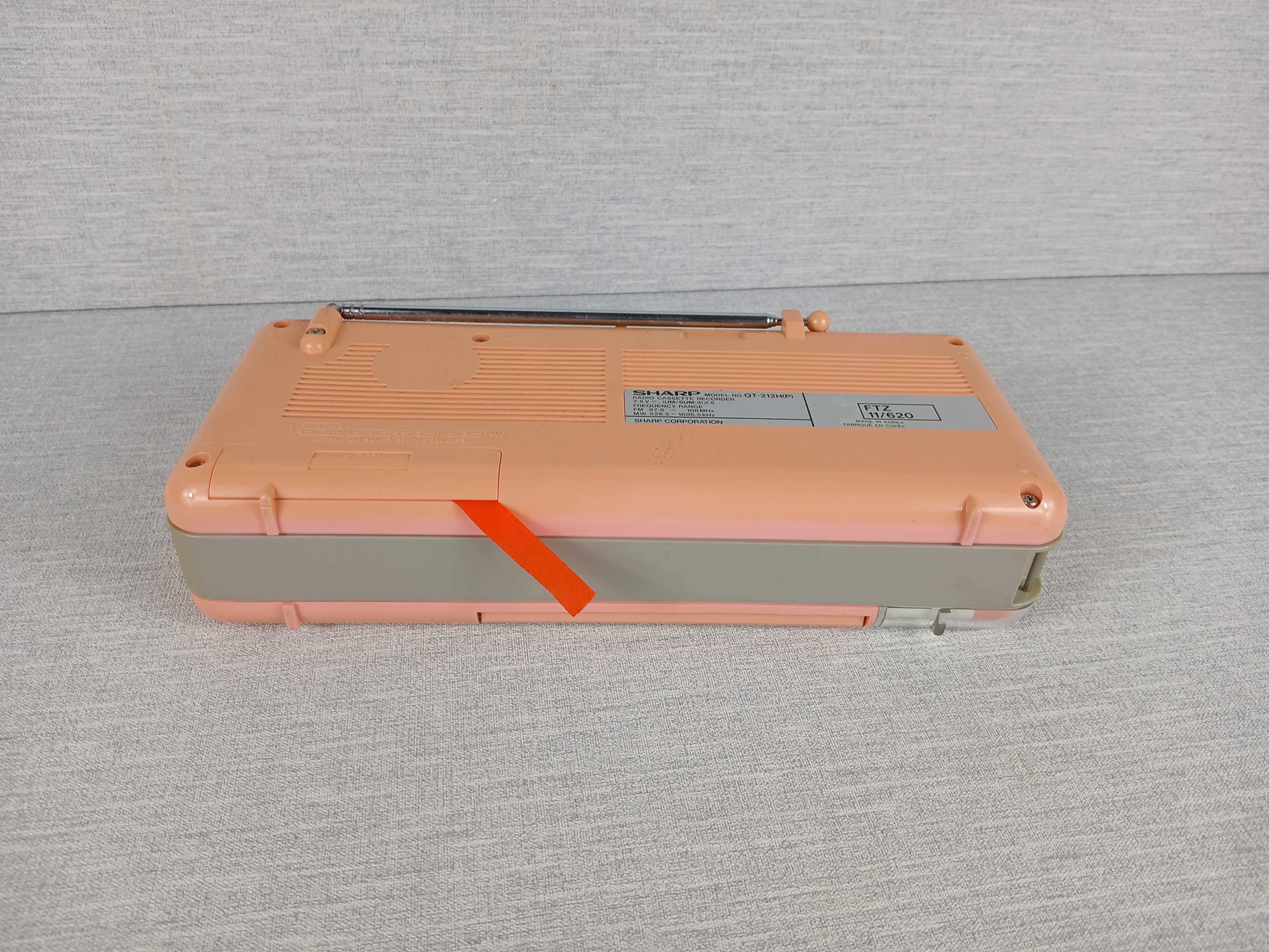 Stare radio przenośne Sharp QT-212H(P) Made in Korea Retro Boombox