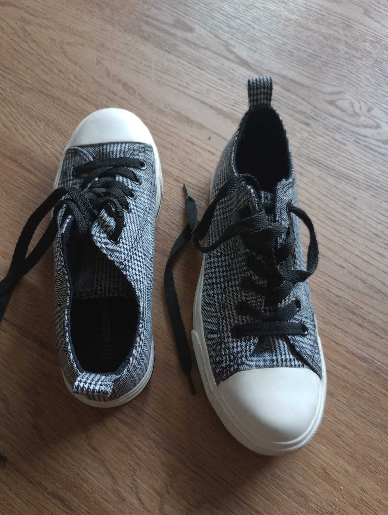 Trampki dziewczęce stylowe 36