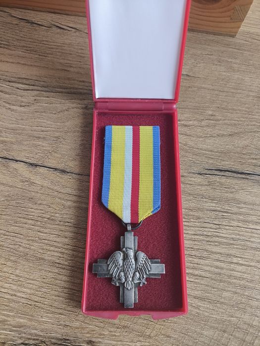 Odznaczenie krzyż Lenino medal