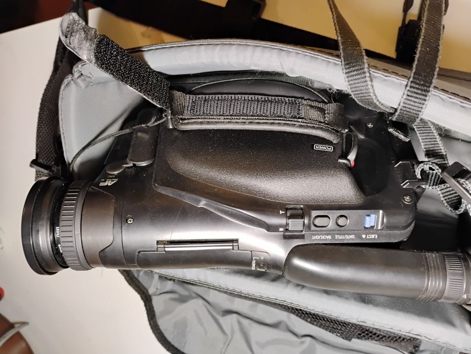 Kamera wideo Panasonic RX 50 + torba