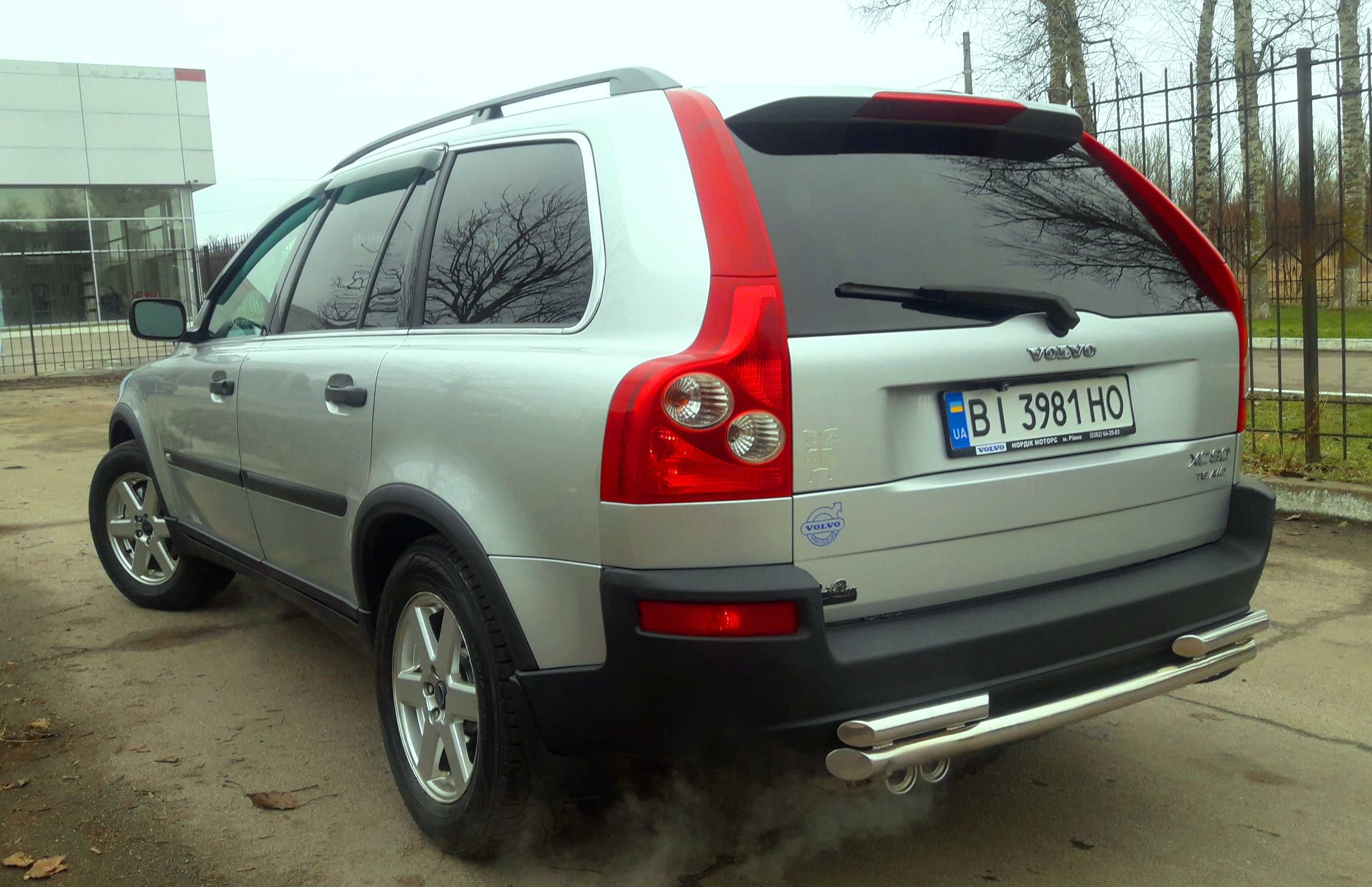 Volvo XC90 2,9 BI-TURBO 272л.с. газ расход: гор. 16л, трас. 12л. 7мест