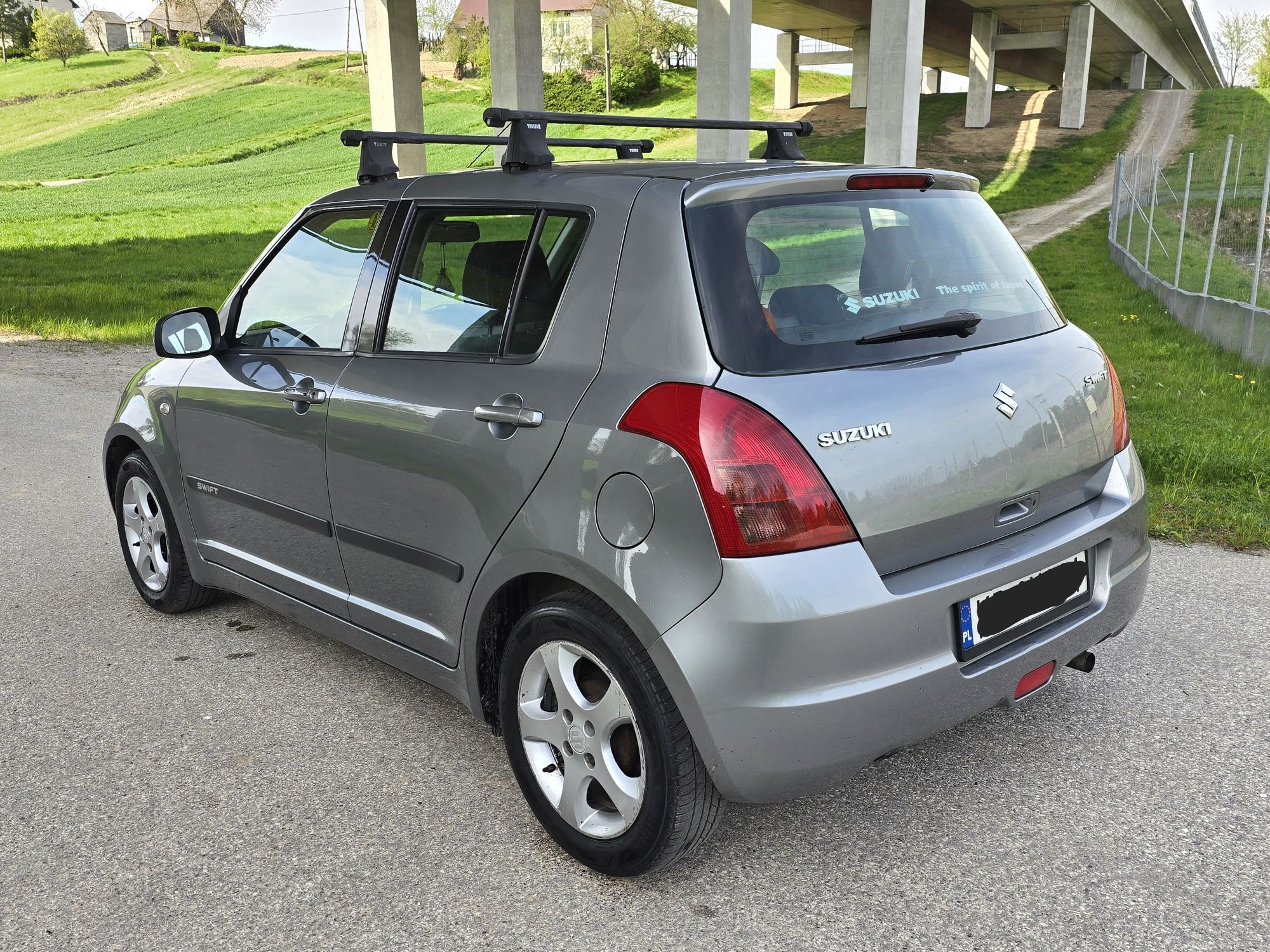 Suzuki Swift 1.3 benzyna z gazem LPG Alufelgi 5 drzwi nowy rozrząd