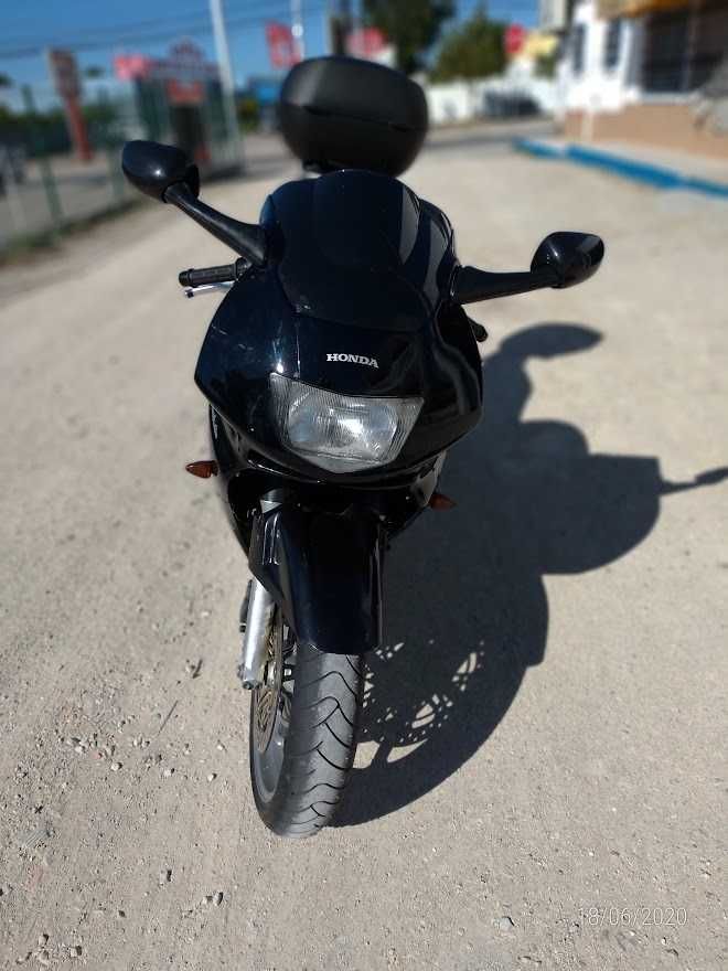 Honda CBR F3 mota muito bonita