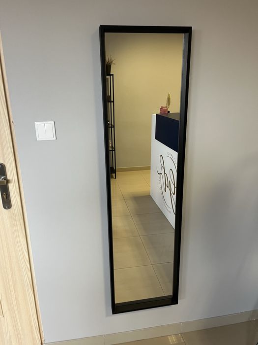 Lustro czarna rama 40x150