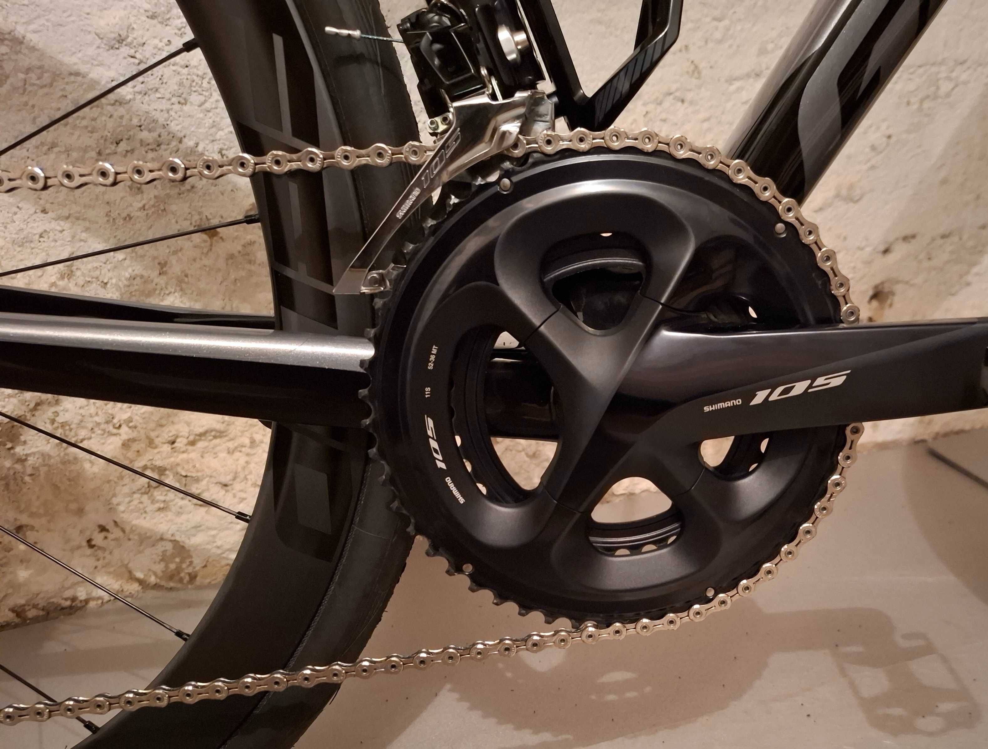 Giant Defy Advanced 2 2021, carbon, stan idealny. Rozmiar ramy M.