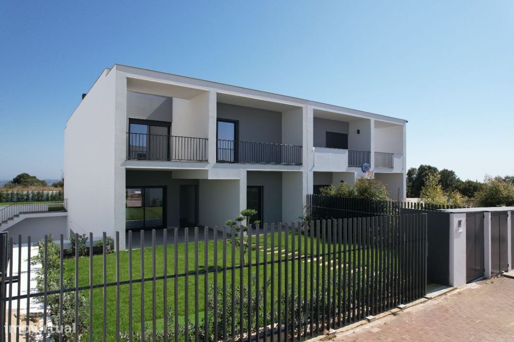 Moradia Geminada com vista rio/mar | Serra de Carnaxide