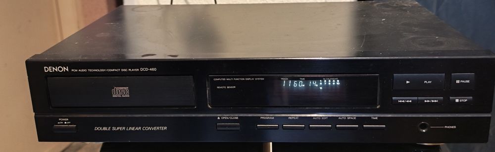 Leitor de CD Denon a funcionar