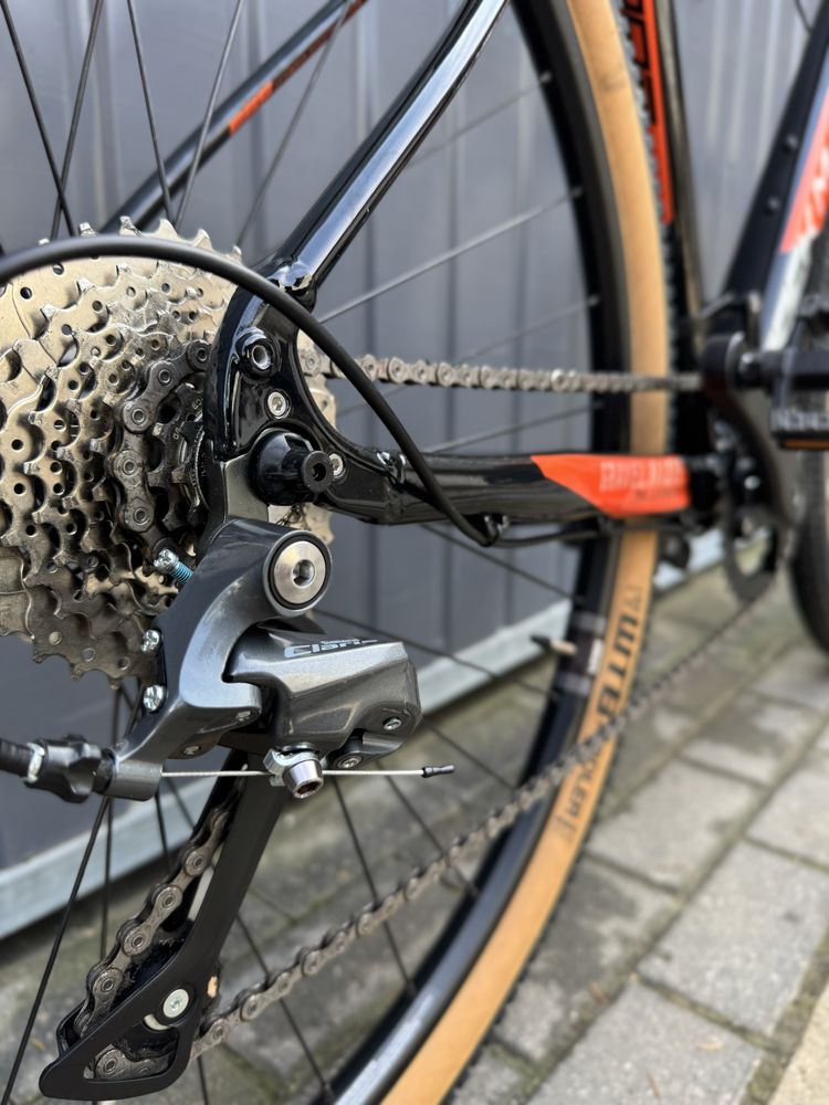 Rower Gravel Rock Machine