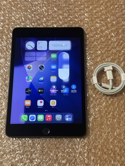 Apple iPad mini 5 64gb 4g lte Ідеал 100% батарея A2126