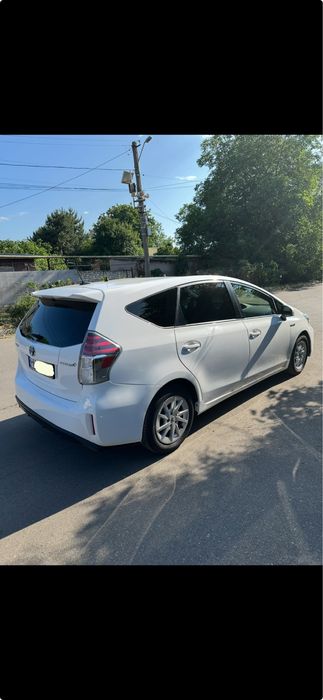 Сдам в аренду авто TOYOTA PRIUS PLUS (V) 2019 під таксі довгостроково
